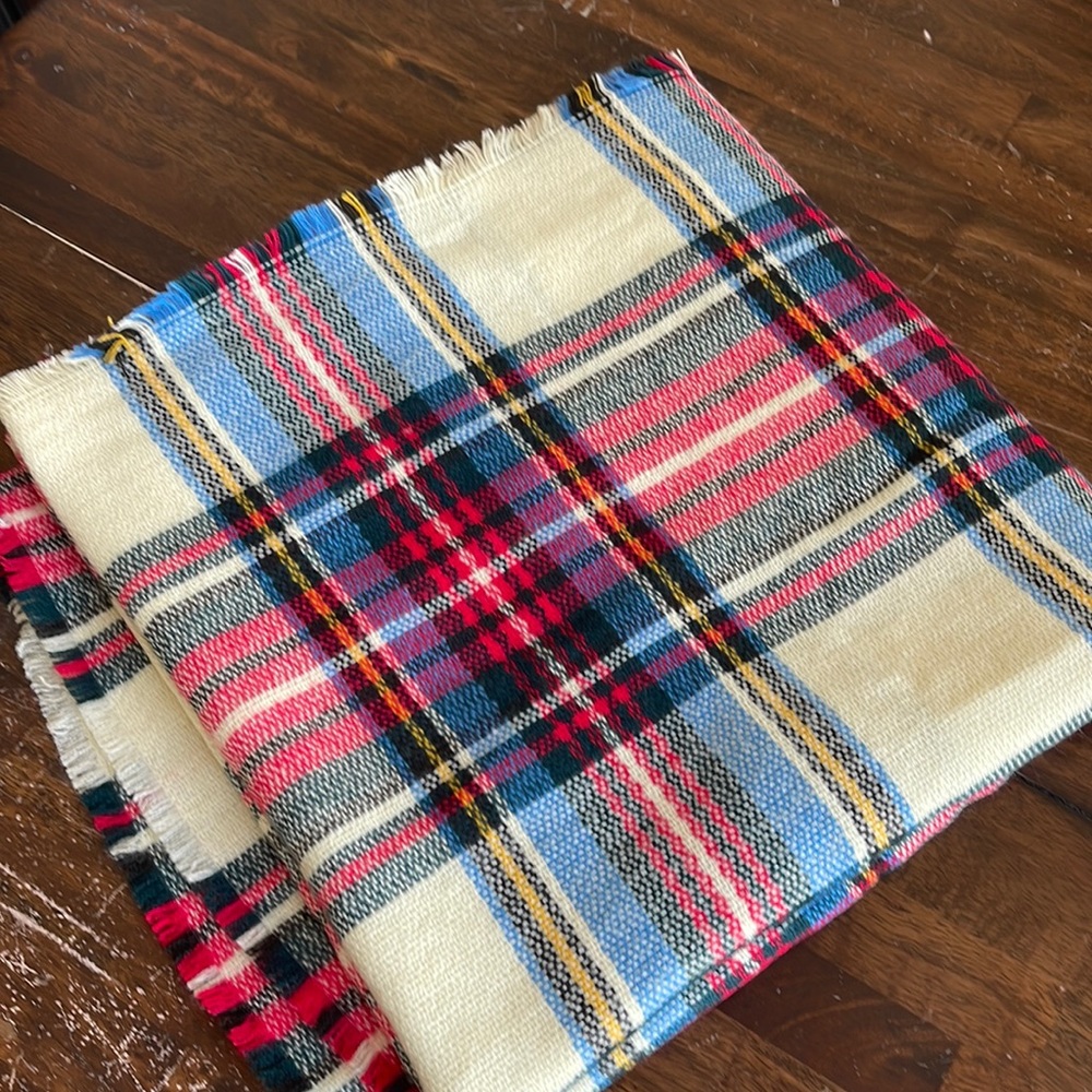 ASOS Women's Plaid Blanket Scarf Large Square Wrap Holiday Fringe OS NWOT